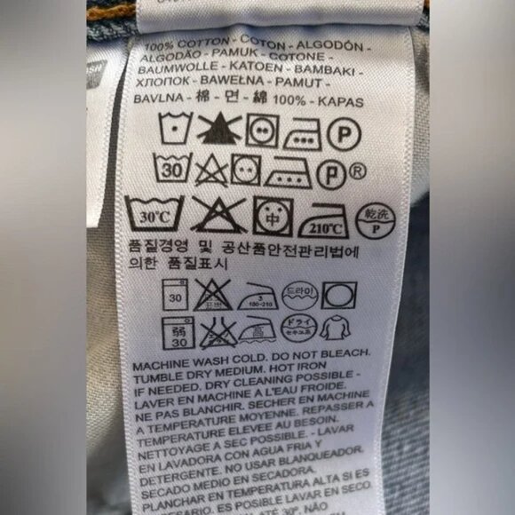 Levis Mens 501 Size 34x32 Denim Jeans Blue Straight Leg 5 Pocket Design - Picture 9 of 10